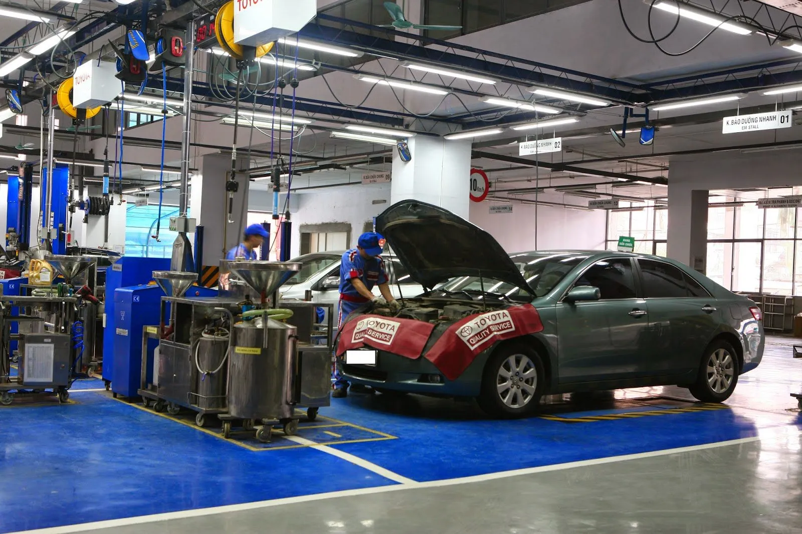 gara ô tô quận 2 đảo kim cương