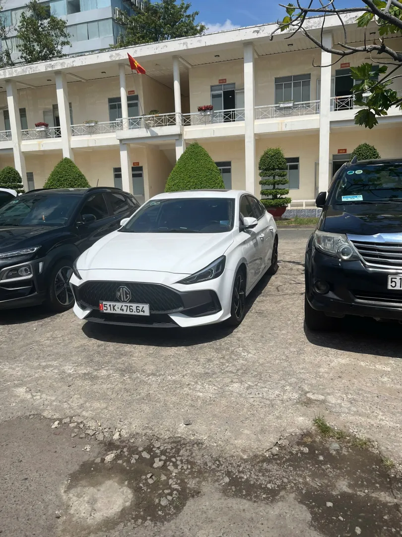 MG MG5 2022